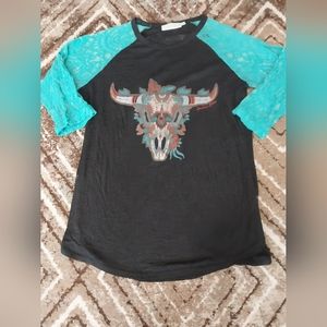 Southern grace 2xl lace detail westen shirt.